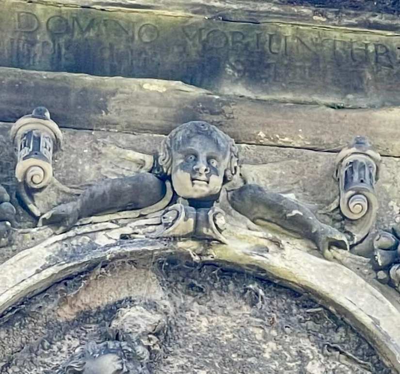 Foulis Memorial, Greyfriars Kirkyard, Edinburgh